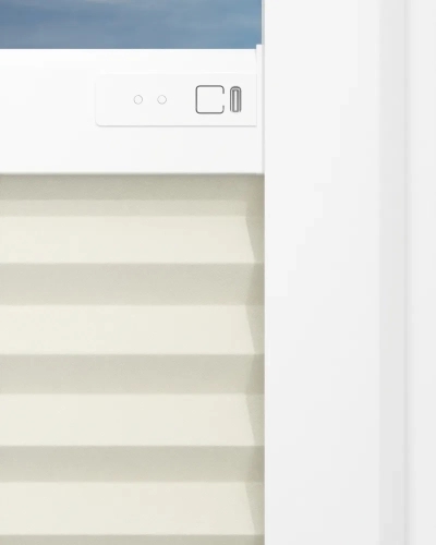 Smart Frame mit sichtbarer Ladebuchse
